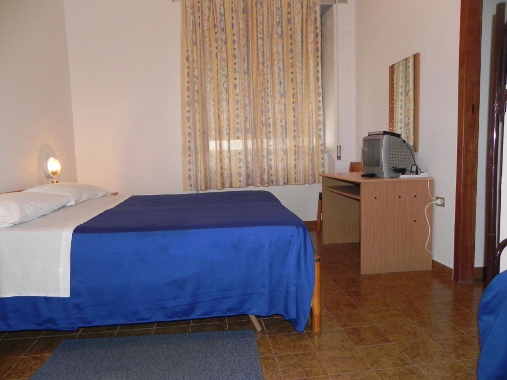 Hotel Fjby Calasetta Rom bilde